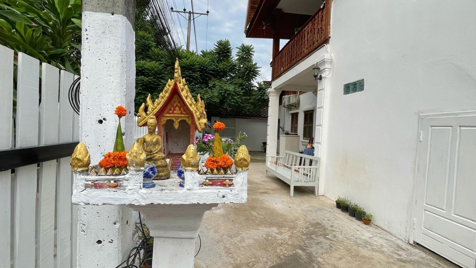Moukdavan Guesthouse Luang Prabang Esterno foto